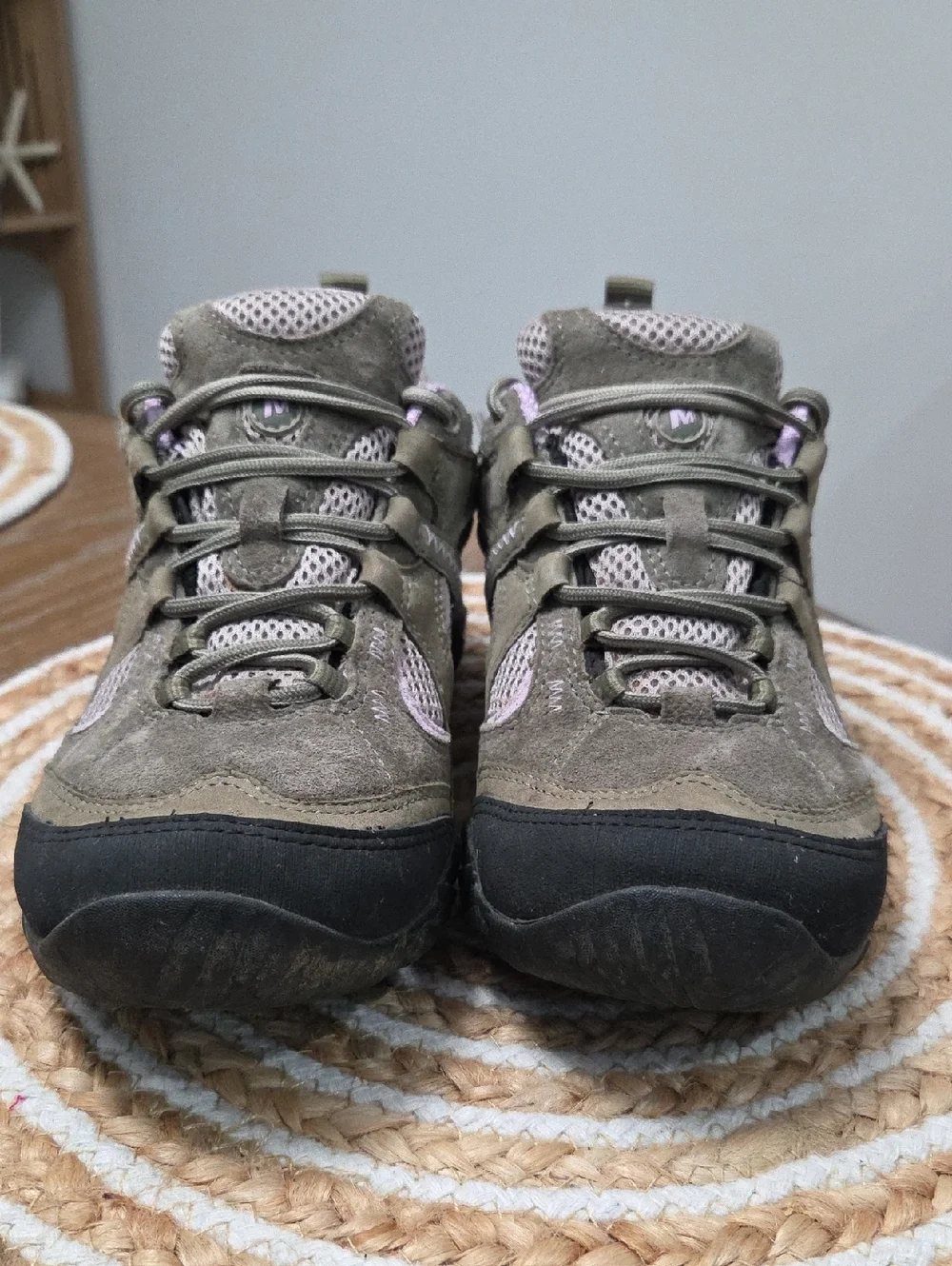 Merrell Chameleon Arc 2 Hiking Shoes In Olive Orchid, Size 7.5